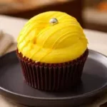 Saffron Cupcake